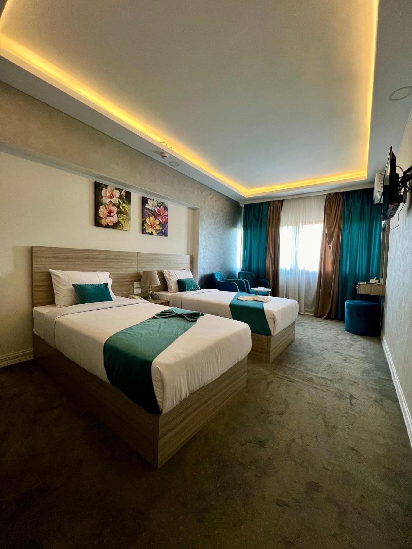 Mar Charbel Hotel Каїр Екстер'єр фото