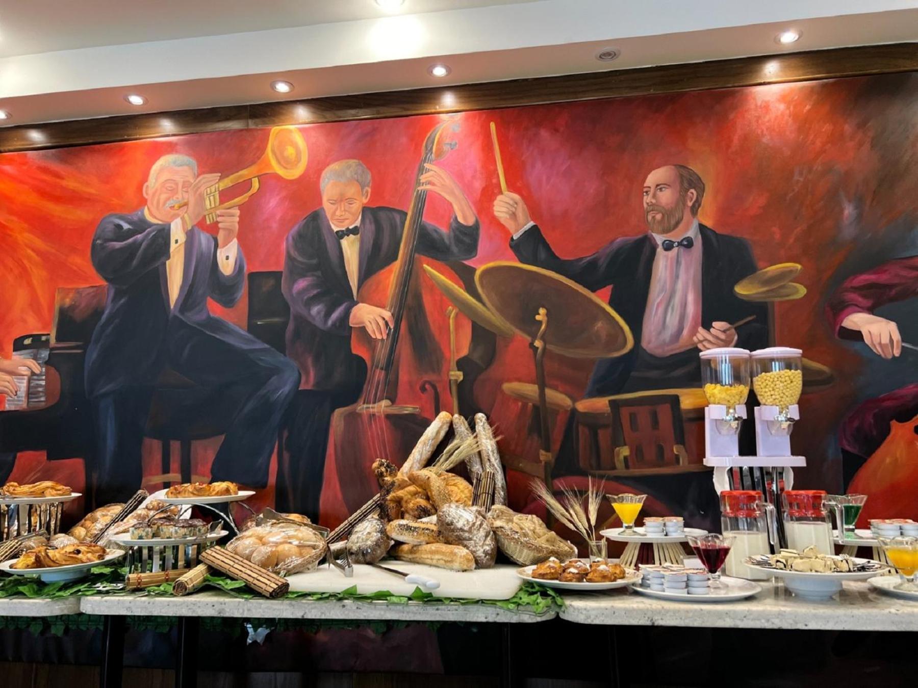 Mar Charbel Hotel Каїр Екстер'єр фото