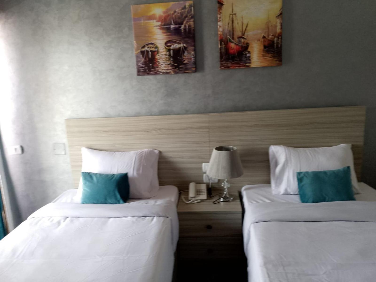 Mar Charbel Hotel Каїр Екстер'єр фото