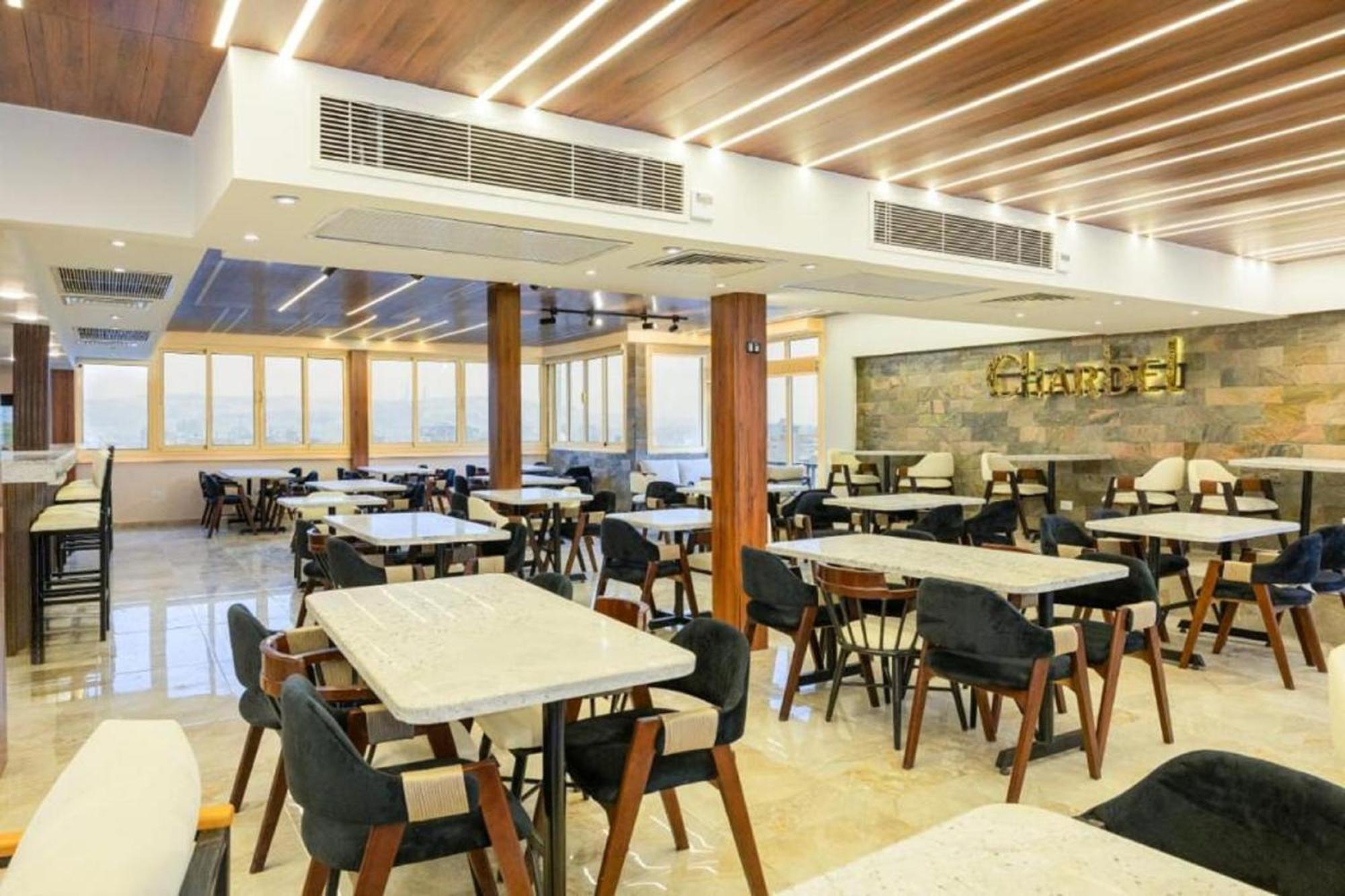 Mar Charbel Hotel Каїр Екстер'єр фото