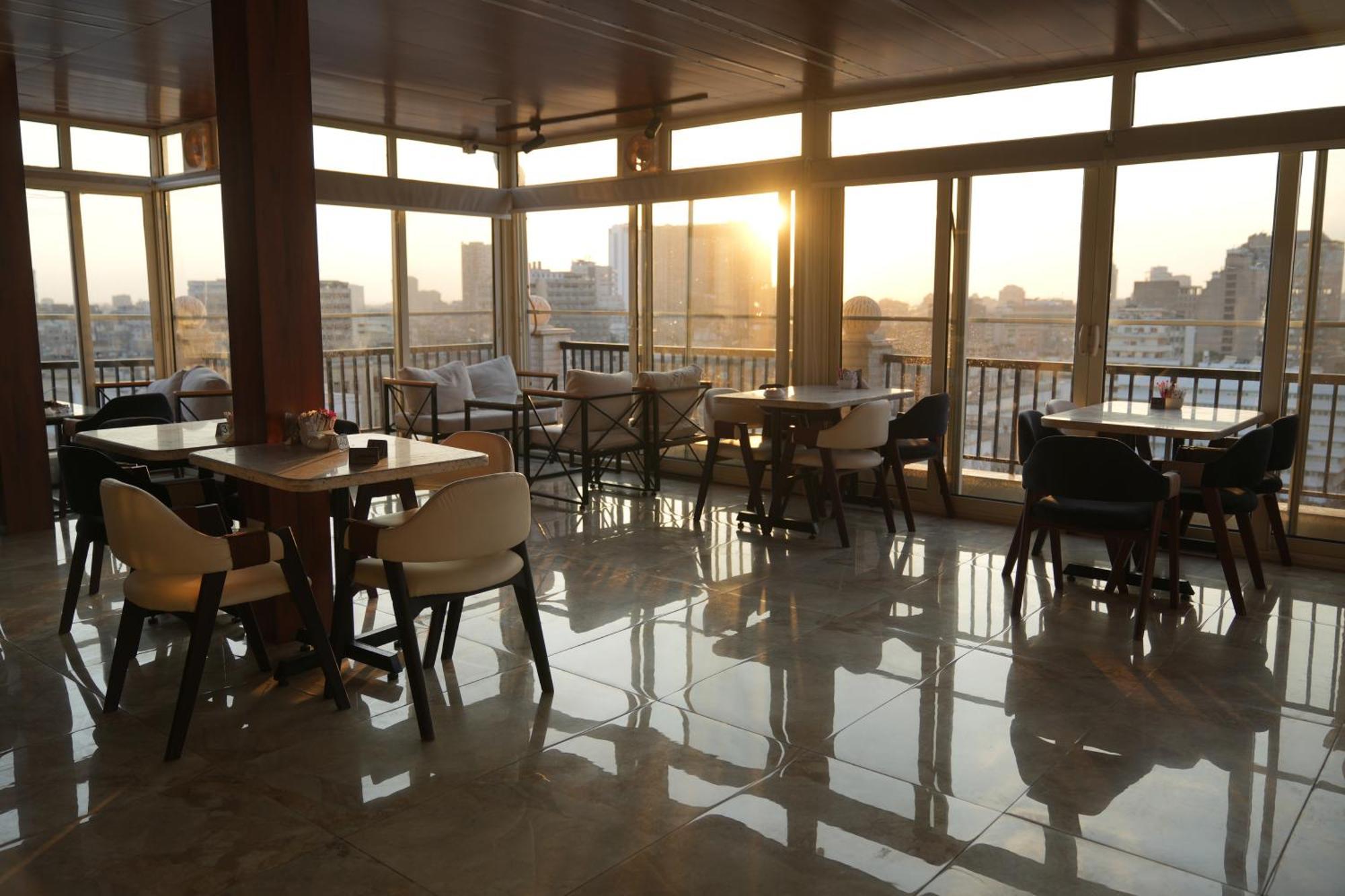 Mar Charbel Hotel Каїр Екстер'єр фото