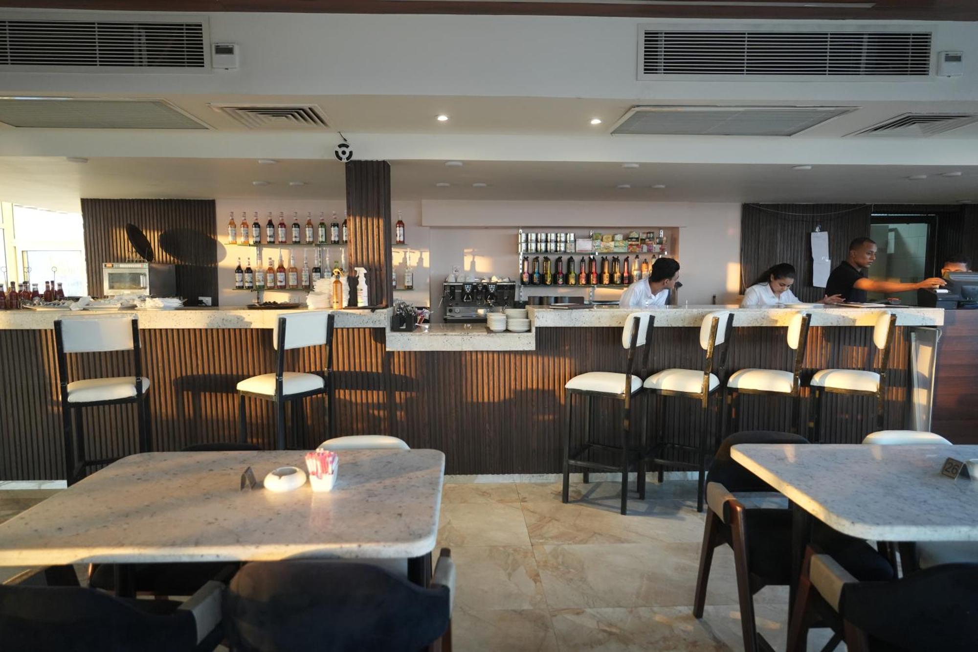 Mar Charbel Hotel Каїр Екстер'єр фото